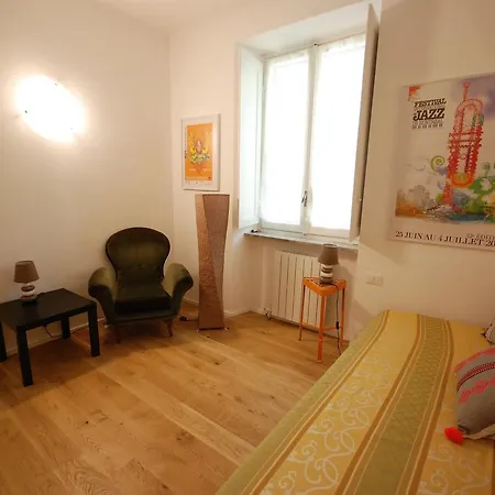 Apartment Sweet Campana